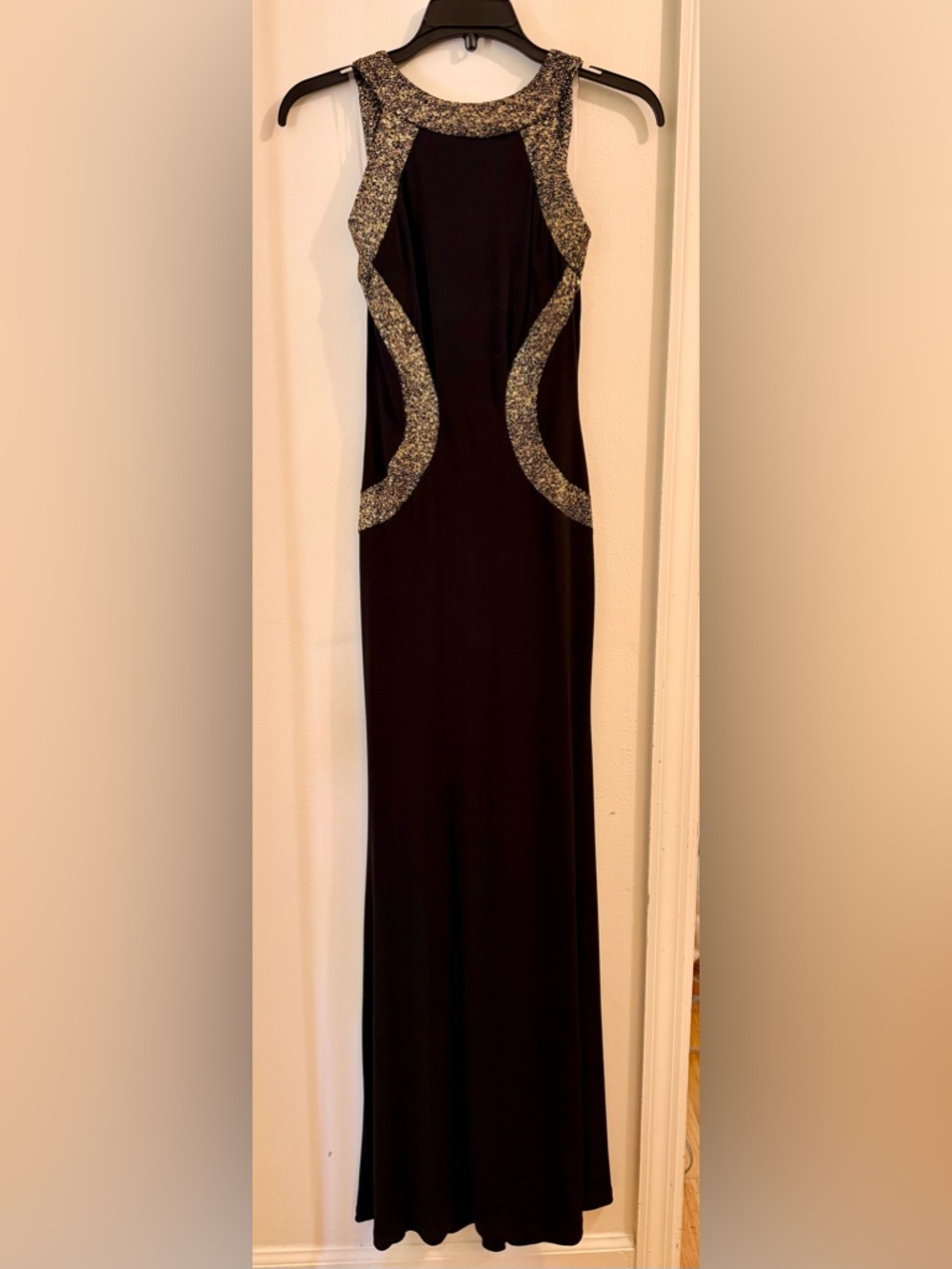 Elegant Black Maxi Dress with Gold Edge Accents